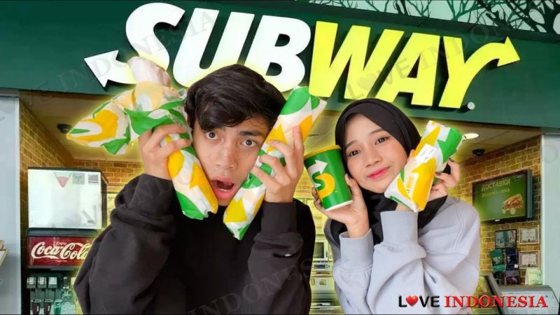 Rela Antre 2 Jam untuk Coba Sandwich Subway, Intip Review Savira Malik!