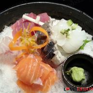 Sashimi Mori (assorted sashimi)