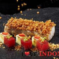 Rasakan sensasi nikmat menyantap sajian khas Nikkei di Henshin. Restoran tertinggi di Indonesia.