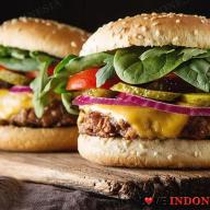 Banyak orang menyukai cheeseburger, tetapi tahukah Anda sejarah makanan lezat ini (iStockphoto)_thumbnail