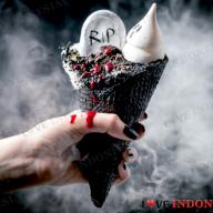 Cari Kudapan Buat Halloween Es Krim Hitam Model Hantu Jadi Suguhan Terlaris di Kafe Ini