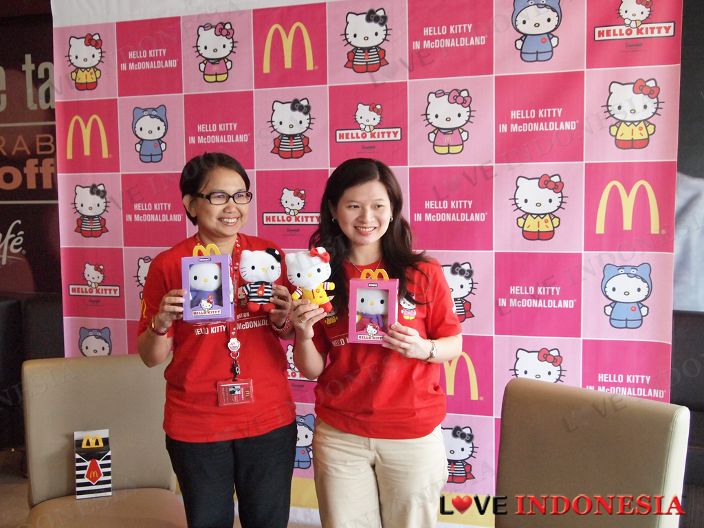 McDonald's Indonesia Luncurkan Boneka Hello Kitty in McDonaldland Edisi Terbatas