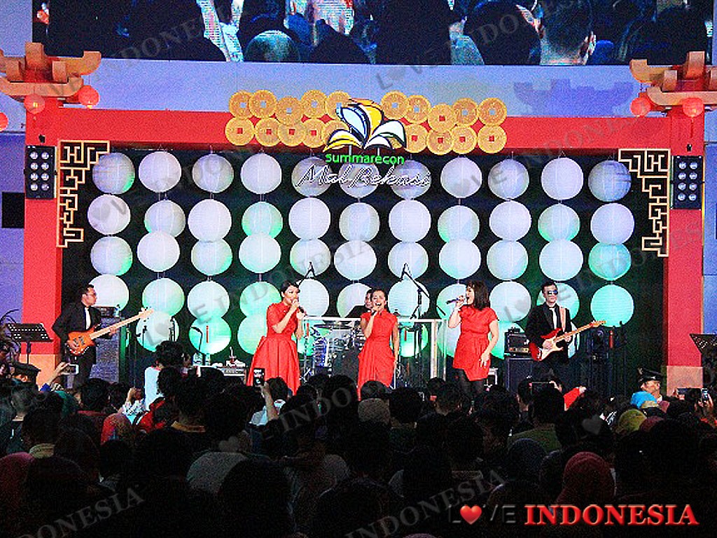 Lunar Red Fever, Kemeriahan Menyambut Perayaan Imlek di Summarecon Mal Bekasi