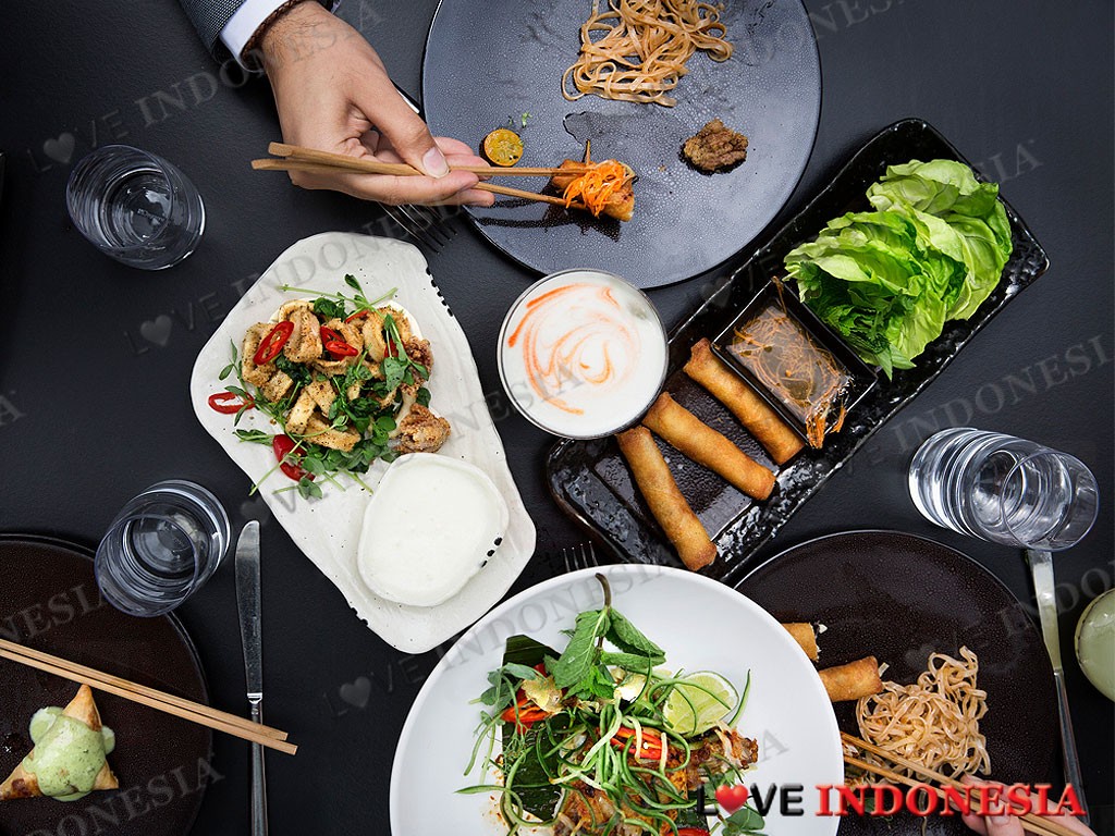 Sajian Istimewa Pan Asian Delights dan Mediterranean Feast di Le Meridien Jakarta