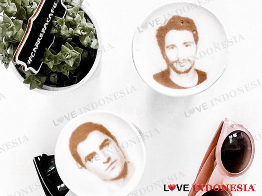 Lupakan Latte Art Biasa! Di Kafe Ini Ada Latte Art Ryan Gosling, James Franco dan Bintang Hollywood Tampan Lainnya!