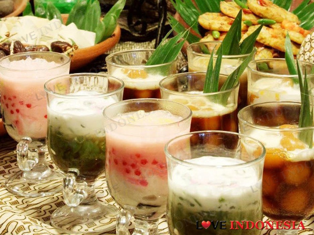 Paket Iftar ala Pasar Malam Ramadan di Hotel Bintang Lima Bandung
