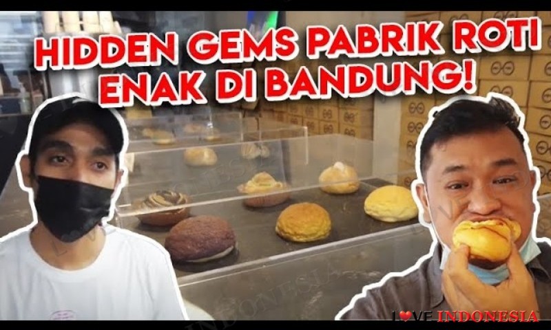 Kulineran di Bandung, Intip Toko Roti Antik di Dalam Gang!