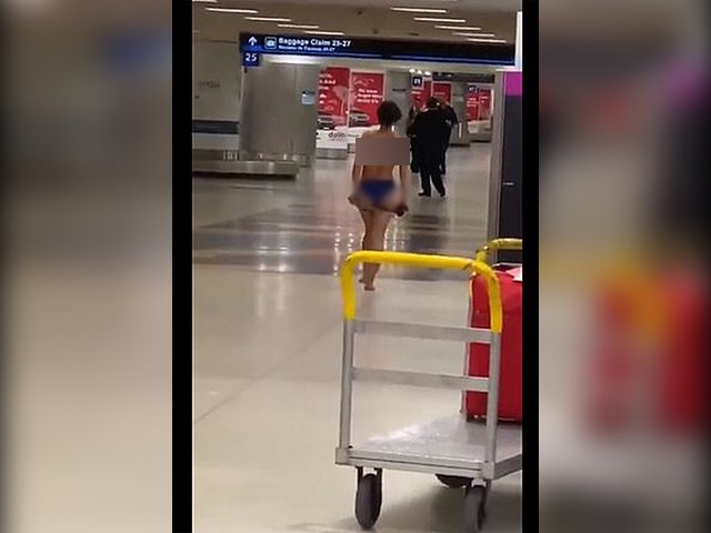 Wanita Telanjang Bikin Heboh Bandara Miami