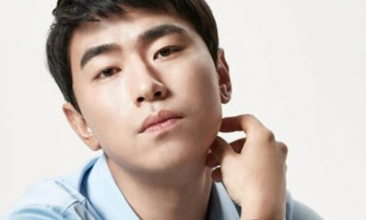 Dihujat Karena Nilai Donasi Kecil, Netizen Kompak Bela Aktor Lee Si Eon