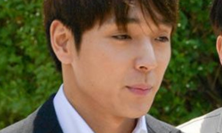 Bebas Wajib Militer Usai Keluar Dari Penjara, Choi Jong Hoon Dikecam Netizen!