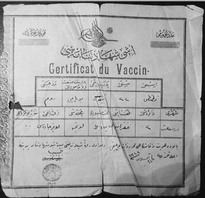 Viral Gambar Sertifikat Vaksin Diklaim Tertua di Dunia, Ini Faktanya